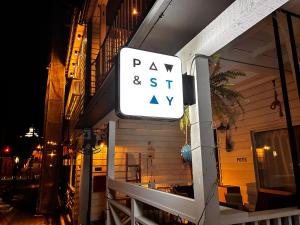 PAW & STAY Mikuni ポーアンドステイ