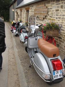 Maisons d'hotes L'Ecurie : photos des chambres