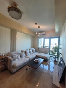 3Bedroom Suite Le Grand Eastwood Quezon City