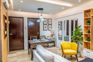 J Suites