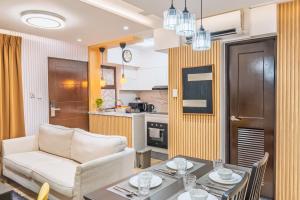 J Suites