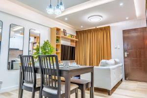 J Suites