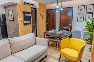 J Suites