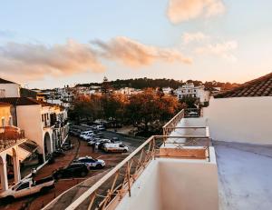 Pylos Senses - Deluxe Central Apartment with Terrace