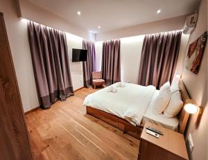 Pylos Senses - Deluxe Central Apartment with Terrace