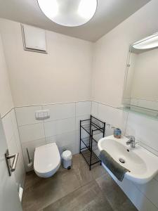 5 Sterne Wellness-Ferienhaus "Kornrade" mit Sauna, Kamin & Terrasse - ruhig am Ostseewald in Zingst