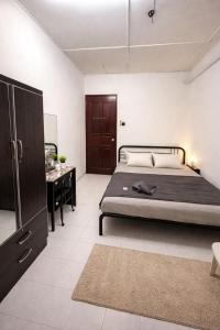 Cozy Terrace House Nearby Hospital Airport Bayan Lepas Penang