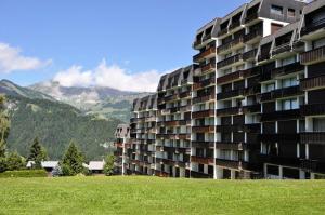 Résidence Les Alpages - Appartement avec une vue exceptionnelle, proche des pistes et piscine en été MAE-2434