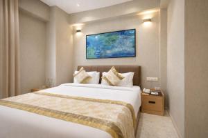 Saaz Hotel - Near Indore International Airport