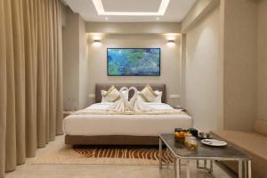 Saaz Hotel - Near Indore International Airport