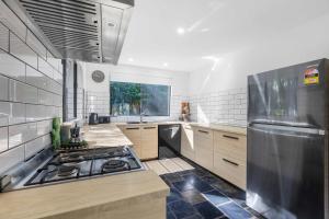 Mabel Perfect Noosa Hinterland Gem with Heated Pool
