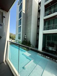Luxe Pool View Retreat