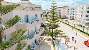 Hotel Alex