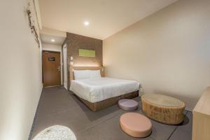 Hotel Reference Tenjin III