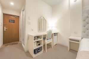 Hotel Reference Tenjin III