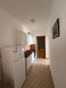 Redis Seaview Apartments