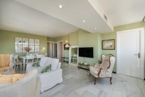 Marbella Center – beach 350m