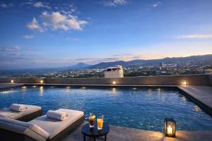 The Rooftop, Exclusive Apartment , 3BR, VTower Escalón