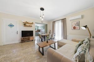 Villa Logas 2