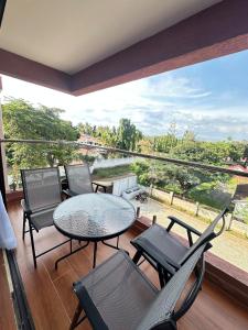 Abella Crown Apartment 3 BR