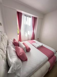 Abella Crown Apartment 3 BR