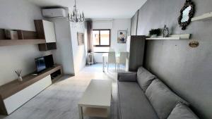 Sunny Apartment in Central Torrevieja with Pool Near the Beach