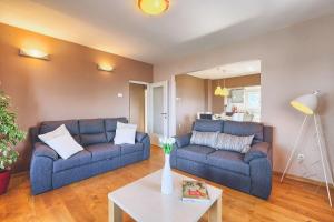 Faszinierendes Apartment nur 490 Meter zum Strand mit Meerblick, Pool, Spielplatz