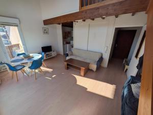 Appartement 2 chambres lumineux - tout à pied !