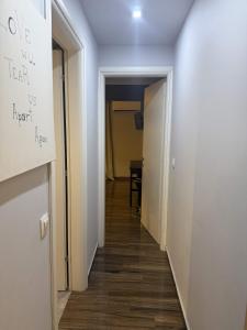 oasis apartement next to valaoritou
