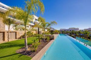 Exclusivo piso con piscina privada climatizada