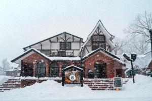 The Bears Lodge