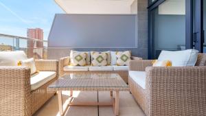 SUNSET CLIFFS elegant apartment
