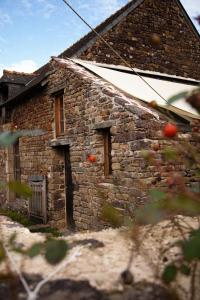 Unique 1 bedroom farm-manor cottage