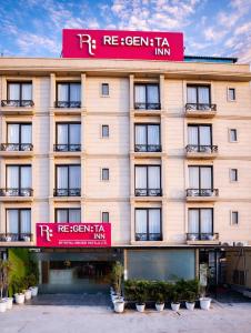 Regenta Inn Gurugram Sec-47 City Center