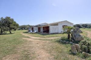 Tegghja Country Suites