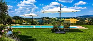 IL CASALE DEGLI ULIVI- Splendido casale panoramico con piscina a 30 min da Roma GRA