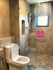 Timurbay Staycation Studio Apartment - Relax with Green View & Beach View by PG Management