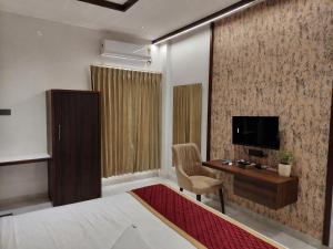 Shri Valli Residency