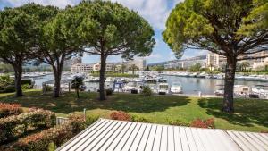 Carre Marine N107 2P4