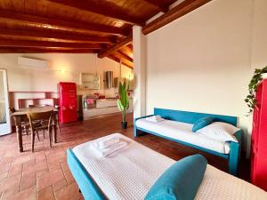 Red Nest Cozy Loft near Milano and Rho Fiera