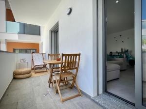 Apt IM - With pool, wifi and parking