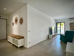 Apt IM - With pool, wifi and parking
