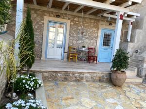 Kranidi House.