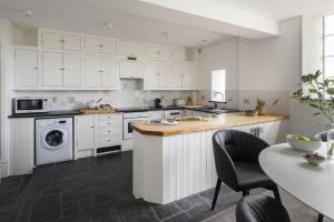 Seacliff Apartment
