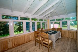 Forest Rest House Gahan