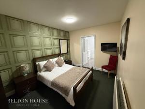 Belton House Guest Rooms