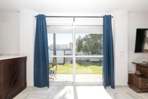 Preciosa Casa con Jardin y Piscina Privada en el Puerto de santaMaria