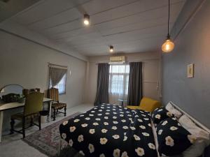 Dramatic Exit Bangkok - Cozy Loft House near Suvarnabhumi Airport