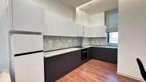 Seafront 2BR Apt on Vollga Promenade by Selectstay