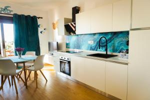 Vista mare spettacolare con terrazza a 2 minuti dalla spiaggia